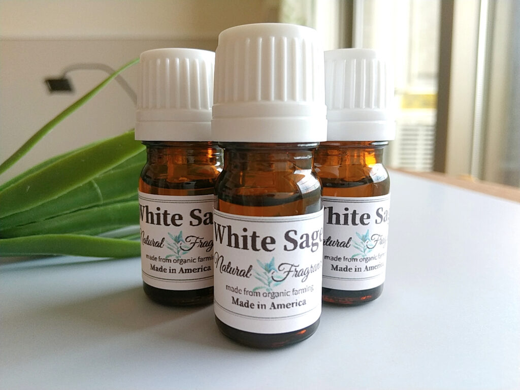 アロマオイル講座（テキスト＆精油、さざれ石） アロマオイル講座（テキスト＆精油、さざれ石） つねに幸せを