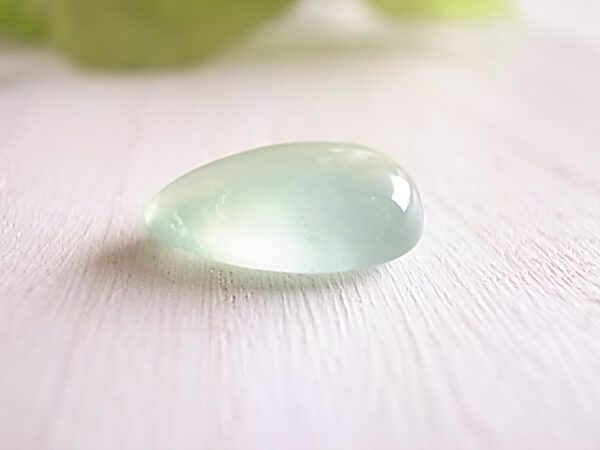 若草の露　グリーンサーペンティン　ウイグル産　ルース　天然石　 - 画像 (3)