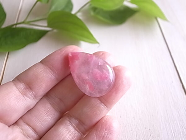 桃色の彩　ロードナイトインクォーツ　ブラジル産　ルース　　天然石　 - 画像 (7)
