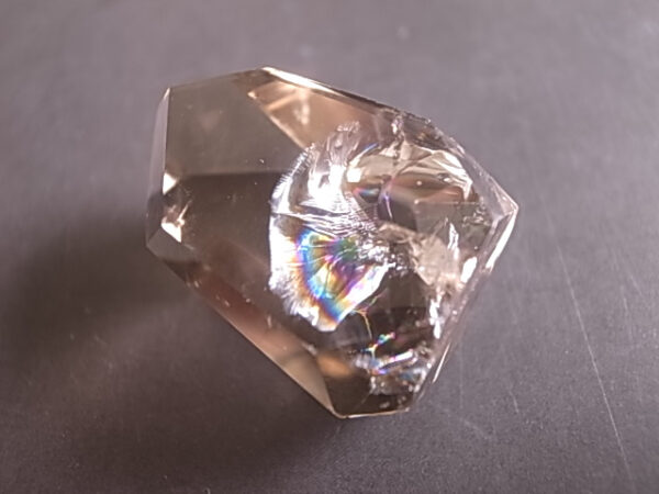 レインボースモーキークォーツ　アイリススモーキークォーツ　ブラジル産　37ｇ - 画像 (6)