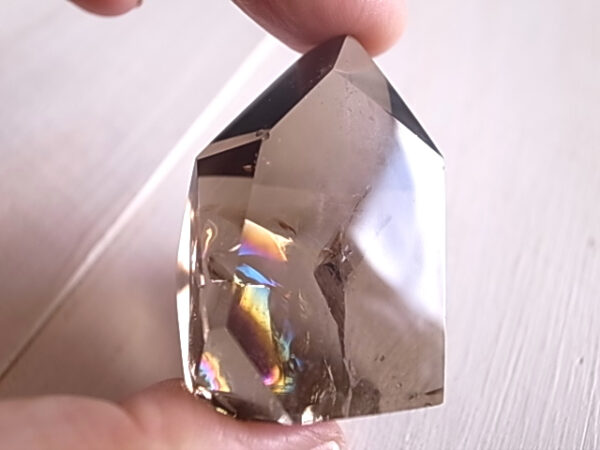 レインボースモーキークォーツ　アイリススモーキークォーツ　ブラジル産　50ｇ