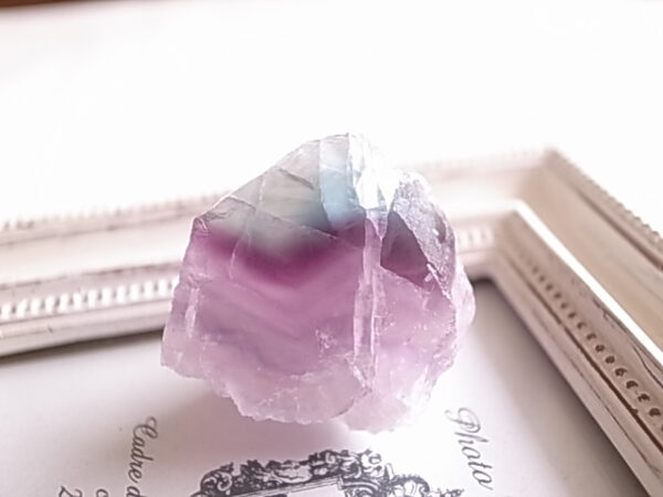 蛍の欠片　フローライト　原石　28ｇ　天然石 - 画像 (3)