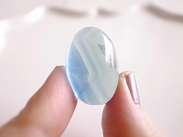 ブルーラグーンの輝　フローライト　発光　内モンゴル産　ルース　天然石 - 画像 (4)