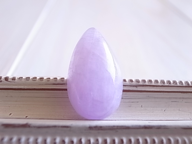 クンツァイト キャッツアイ ナイジェリア産 ルース 天然石 - 画像 (2)