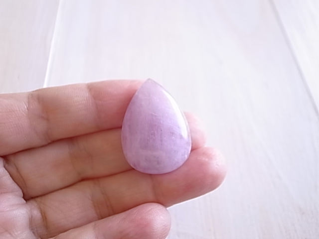 クンツァイト キャッツアイ ナイジェリア産 ルース 天然石 - 画像 (6)