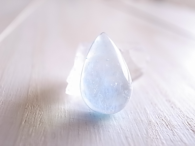 淡水の輝石 アクアマリン 南アフリカ産 ルース - 画像 (3)