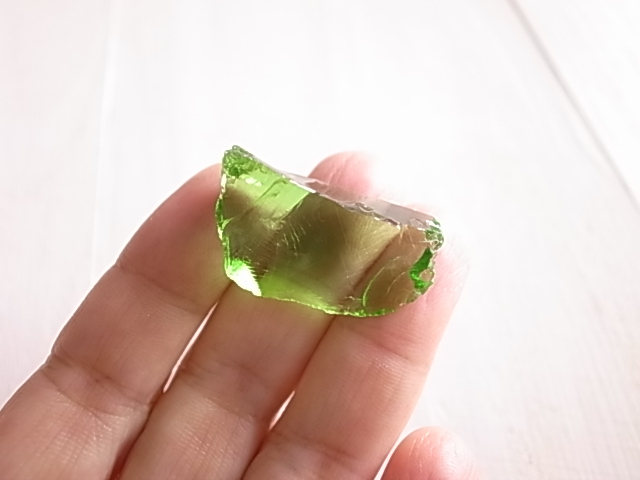 アンダラクリスタル マーリングリーン アメリカ・シェラネバダ産 - 画像 (7)