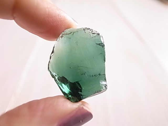 アンダラクリスタル エルダーエメラルドシフト アメリカ・シェラネバダ産 - 画像 (3)