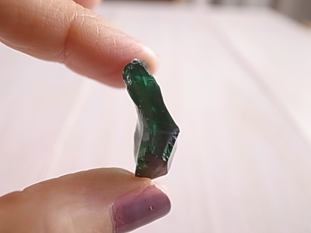 アンダラクリスタル エルダーエメラルドシフト アメリカ・シェラネバダ産 - 画像 (7)