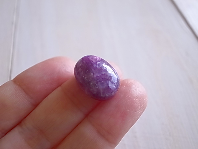 レピドライト・グラニティック・ペグマタイト3 ブラジル産 ルース 天然石 - 画像 (5)