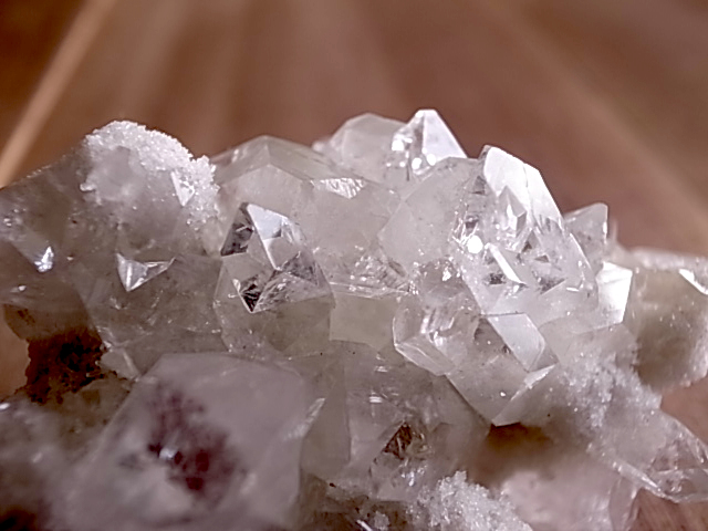 送料無料 ダイヤモンドアポフィライト スティルバイト 64g インド産 原石 - 画像 (4)