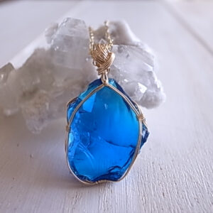 アンダラクリスタル　タンザナイトファイアー　ペンダントトップ　14kgf　シェラネバダ産