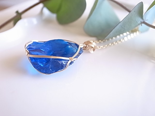 アンダラクリスタル タンザナイトファイアー ペンダントトップ 14kgf シェラネバダ産 - 画像 (4)