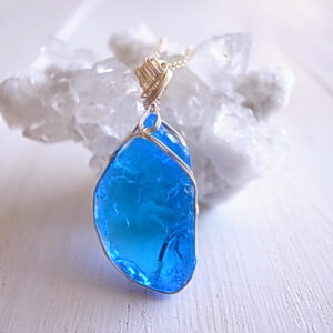 アンダラクリスタル　エレクトリックブルー　ペンダントトップ　14kgf　シェラネバダ産