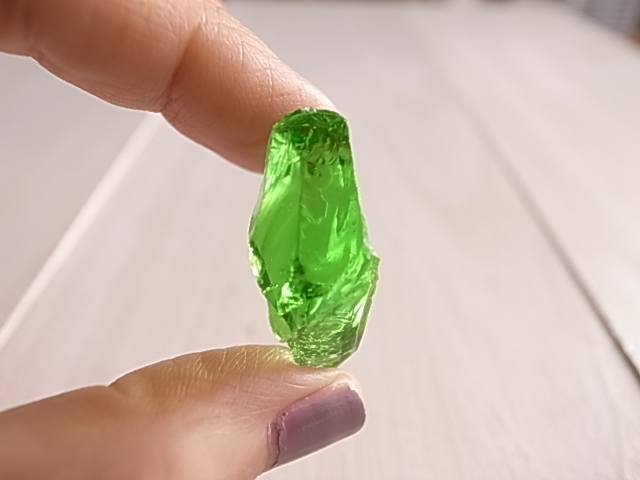 アンダラクリスタル マーリングリーン アメリカ・シェラネバダ産 - 画像 (6)