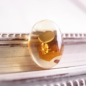 アンバー　バルト海産　琥珀4　ルース　天然石