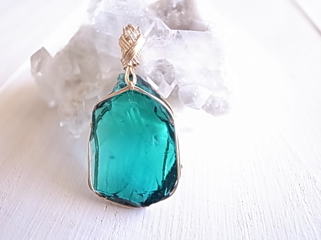 アンダラクリスタル イナンナウイズダム ペンダントトップ 14kgf シェラネバダ産 - 画像 (5)