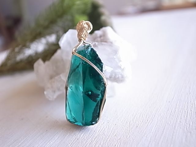 アンダラクリスタル イナンナウイズダム ペンダントトップ 14kgf シェラネバダ産 - 画像 (5)