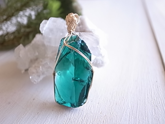 アンダラクリスタル イナンナウイズダム ペンダントトップ 14kgf シェラネバダ産 - 画像 (3)