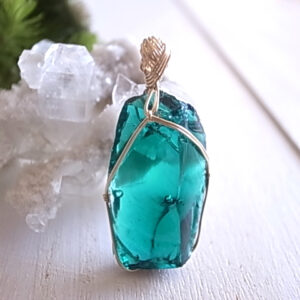 アンダラクリスタル　イナンナウイズダム　ペンダントトップ　14kgf　シェラネバダ産