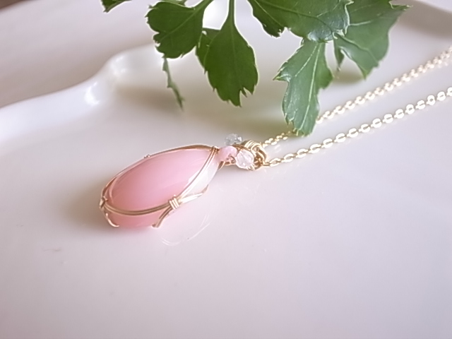 春の彩り ピンクオパール ペルー産 ペンダントトップ ワイヤーペンダント - 画像 (5)