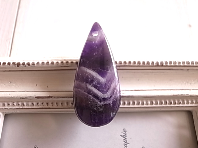 シェブロンアメジスト ブラジル産 穴開き ルース 天然石