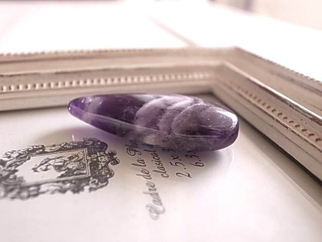 シェブロンアメジスト ブラジル産 穴開き ルース 天然石 - 画像 (4)