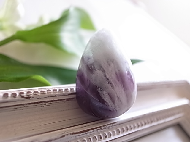 天使の羽 エンジェルフェザーフローライト ルース 天然石 - 画像 (2)