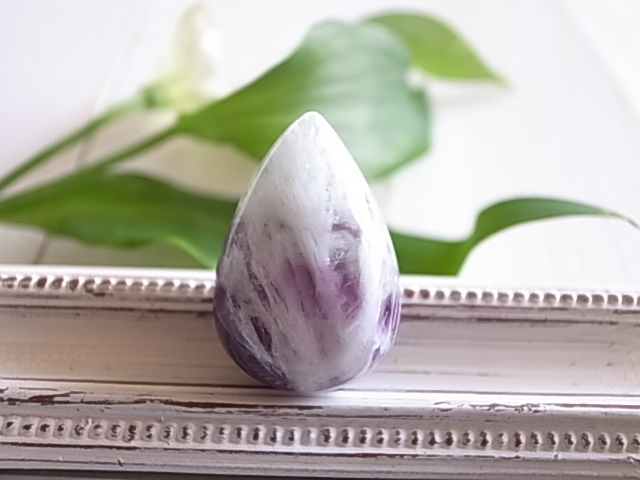 天使の羽 エンジェルフェザーフローライト ルース 天然石 - 画像 (6)