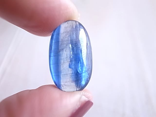 バイカラーカイヤナイト ネパール産 ルース 天然石 - 画像 (6)