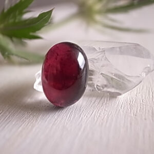 ロードライトガーネット　ブラジル産　ルース