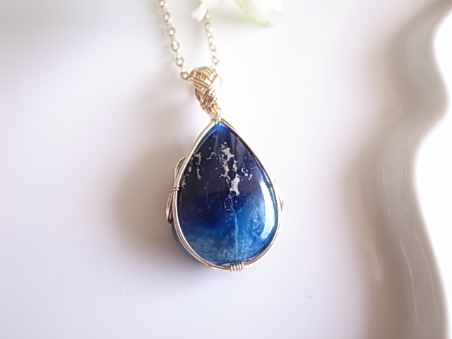 瑠璃の貴石 アフガナイト アフガニスタン産 ペンダントトップ ワイヤーペンダント - 画像 (2)