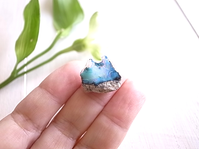 エチオピア産 オパール ラフカット 原石 - 画像 (9)