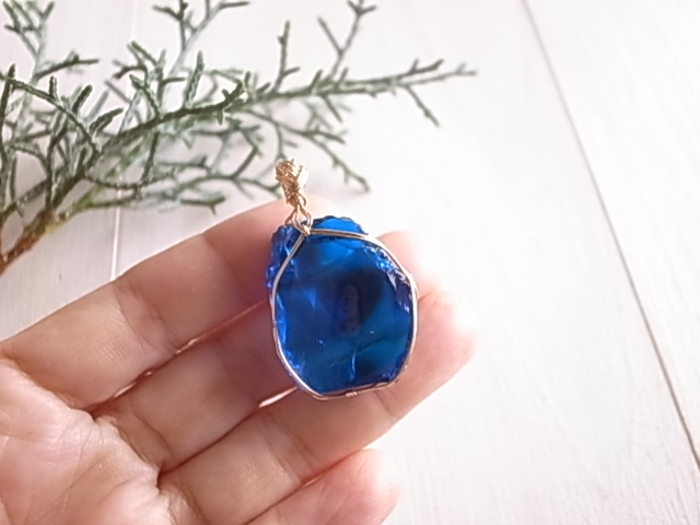 アンダラクリスタル タンザナイトファイアー ペンダントトップ 14kgf シェラネバダ産 - 画像 (7)