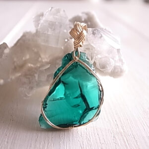 アンダラクリスタル　イナンナウイズダム　ペンダントトップ　14kgf　シェラネバダ産