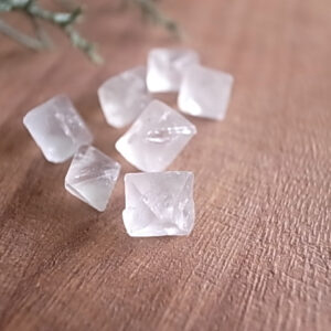 フローライト　八面体　７個セット　天然石