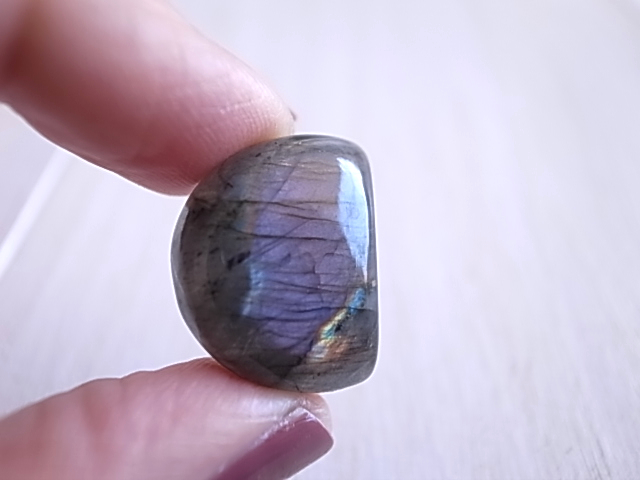 ピンクラブラドライト マダガスカル産 ルース 天然石 - 画像 (6)