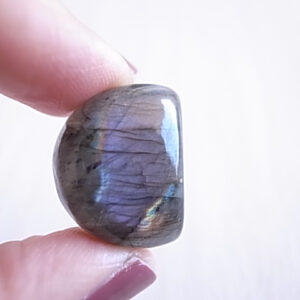 ピンクラブラドライト　マダガスカル産　ルース　天然石