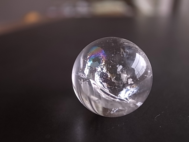 アイリスクォーツ レインボークリスタル 水晶 2cm丸玉 スフィア ブラジル産 - 画像 (4)