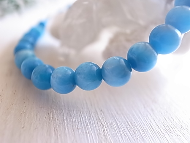 ブルーアパタイト キャッツアイ 6mm玉ブレスレット マダガスカル産 - 画像 (2)