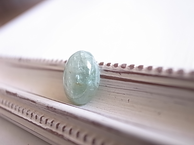 グリーンカイヤナイト タンザニア産 プチサイズ ルース 天然石 - 画像 (4)