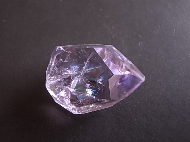 レインボーアメジスト アイリスアメジスト ブラジル産 16g - 画像 (4)