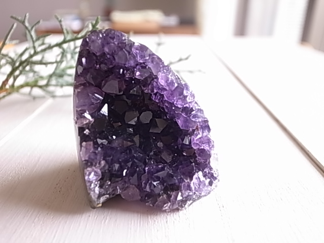 ウルグアイ産 アメジスト ミニドーム 71g - 画像 (2)