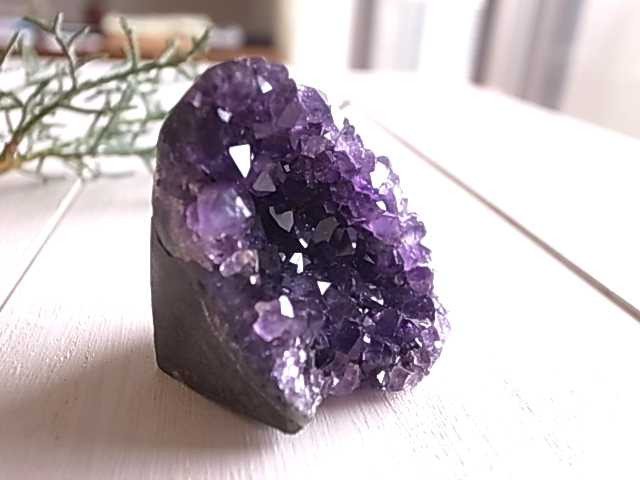 ウルグアイ産 アメジスト ミニドーム 71g - 画像 (4)