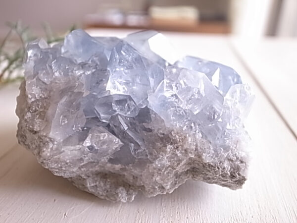 セレスタイト マダガスカル産 原石 459g 天然石 クラスター - 宙と