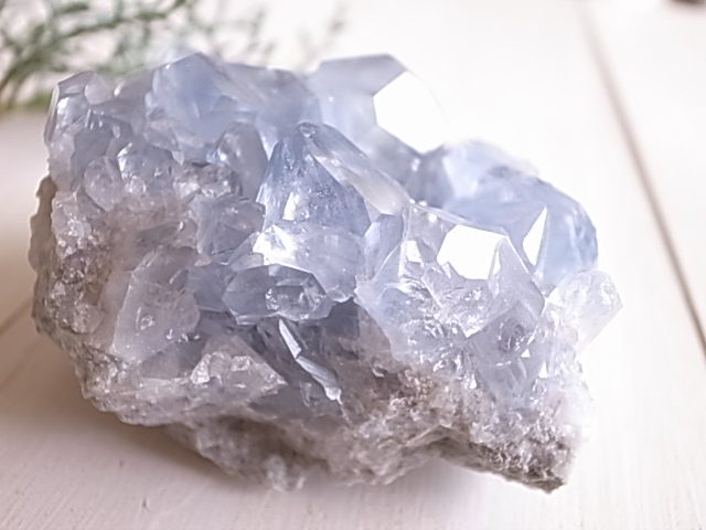 セレスタイト マダガスカル産 原石 459g 天然石 クラスター