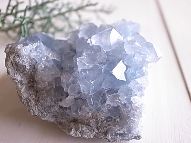 セレスタイト マダガスカル産 原石 357g 天然石 クラスター - 画像 (4)