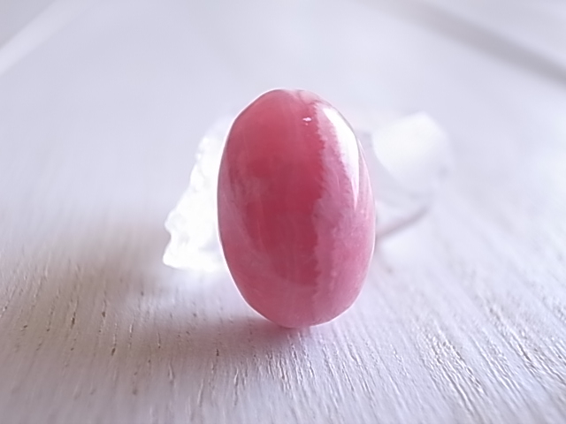 インカローズ(ロードクロサイト)アルゼンチン産 ルース 天然石 - 画像 (2)