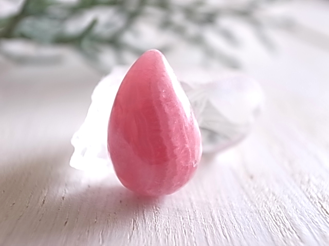 インカローズ(ロードクロサイト)アルゼンチン産 ルース 天然石