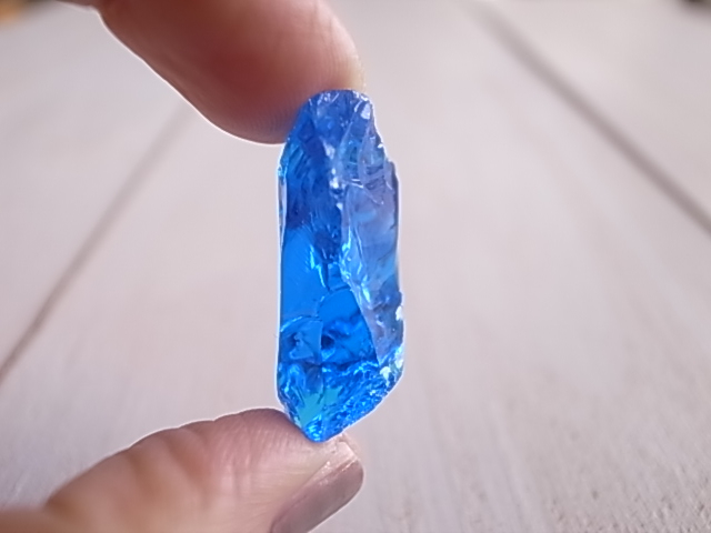 アンダラクリスタル エレクトリックブルー アメリカ・シェラネバダ産 - 画像 (5)